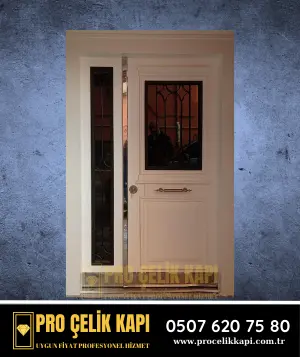 Bayraklı Bina Kapısı - Model 15